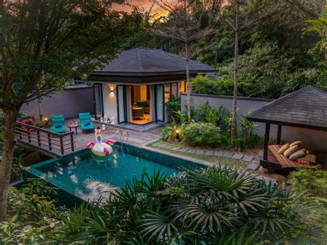 Experience a magical getaway at these retreats near the hidden springs